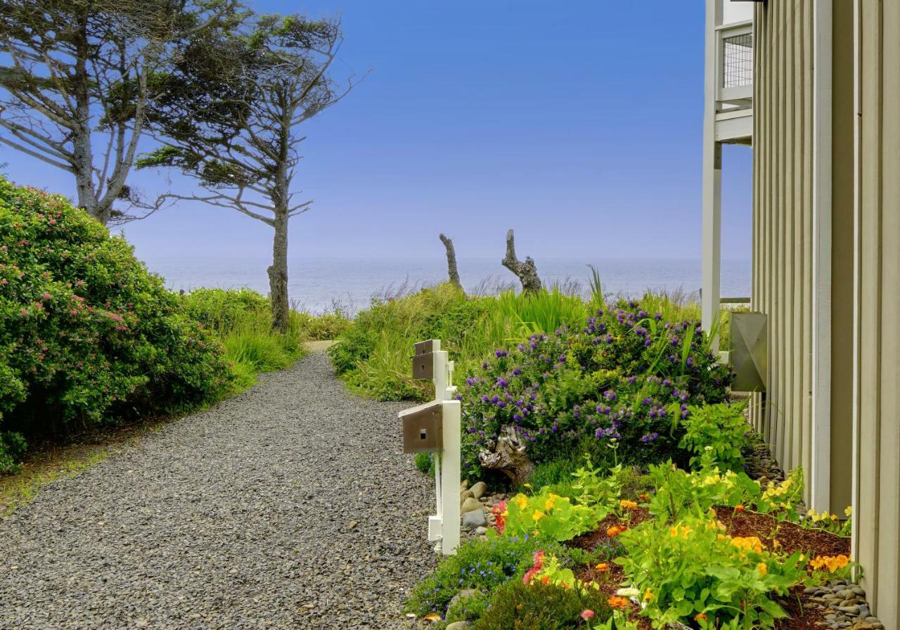 Overleaf Lodge And Spa Yachats Exterior foto